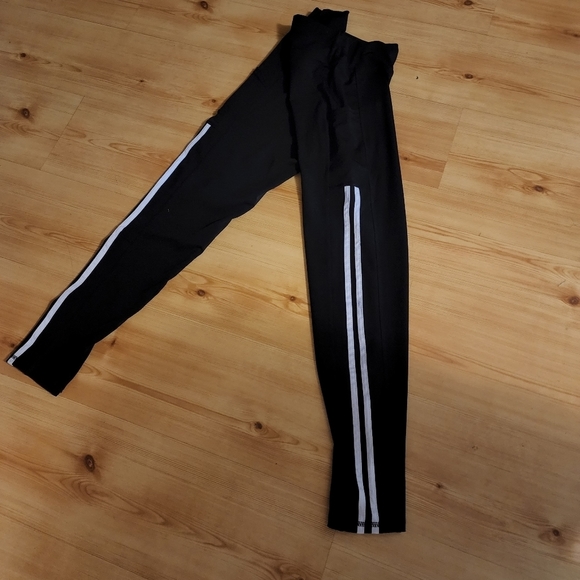 Pants - Fashion Forward Women's Side Stripped Side Pocket Joggers